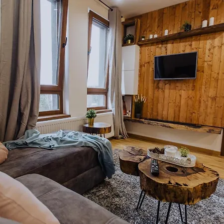 Divcinova Planinski A9 Апартаменты *