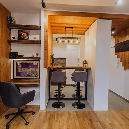 Apartment Divcinova Planinski A9