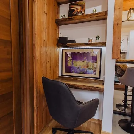 Апартаменты Divcinova Planinski A9 *