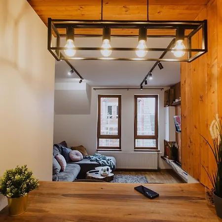 Divcinova Planinski A9 *