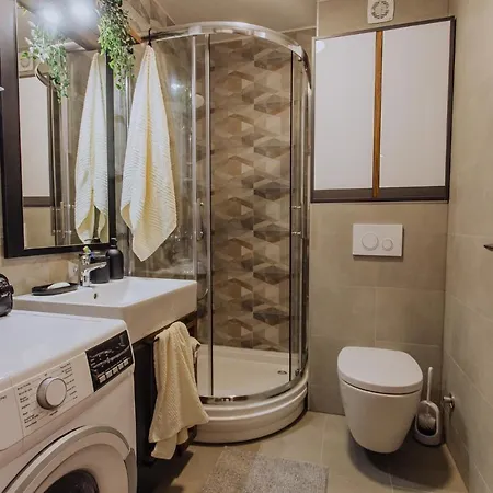 Апартаменты Divcinova Planinski A9 *