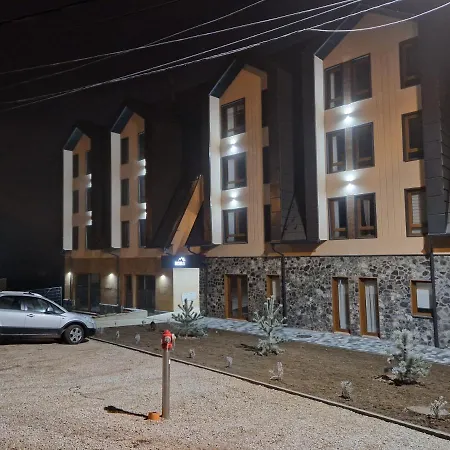 Divcinova Planinski A9 Апартаменты *