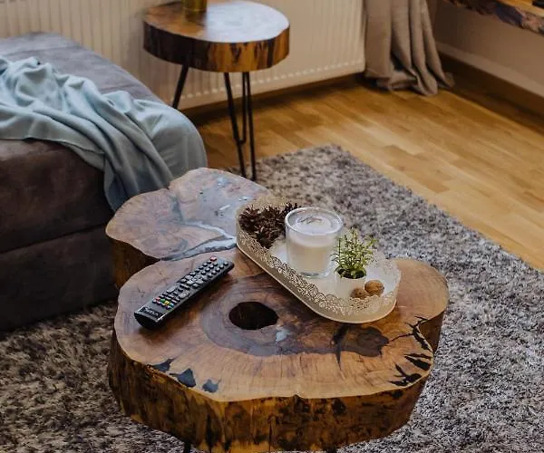 아파트 Divcinova Planinski A9 *